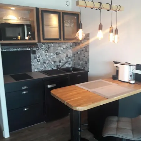 Expose Plein Sud Vu Sur Le Port De Plaisance Apartment *