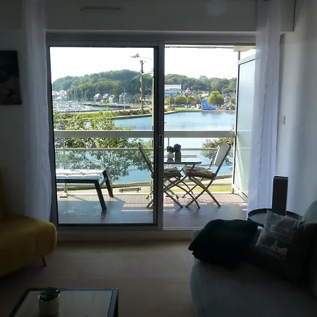 Apartment Expose Plein Sud Vu Sur Le Port De Plaisance