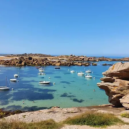 Expose Plein Sud Vu Sur Le Port De Plaisance * Perros-Guirec